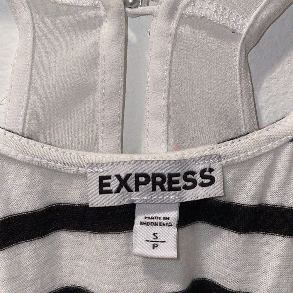 (30) Express Double Layer Tank Top - image 6